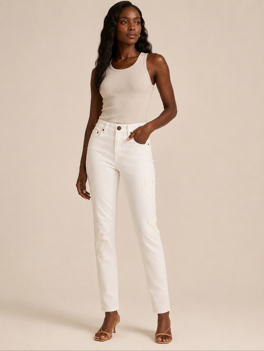❤ NWT! CABI EMBROIDERED SLIM BOYFRIEND JEANS, 0 (25) - Picture 2 of 11